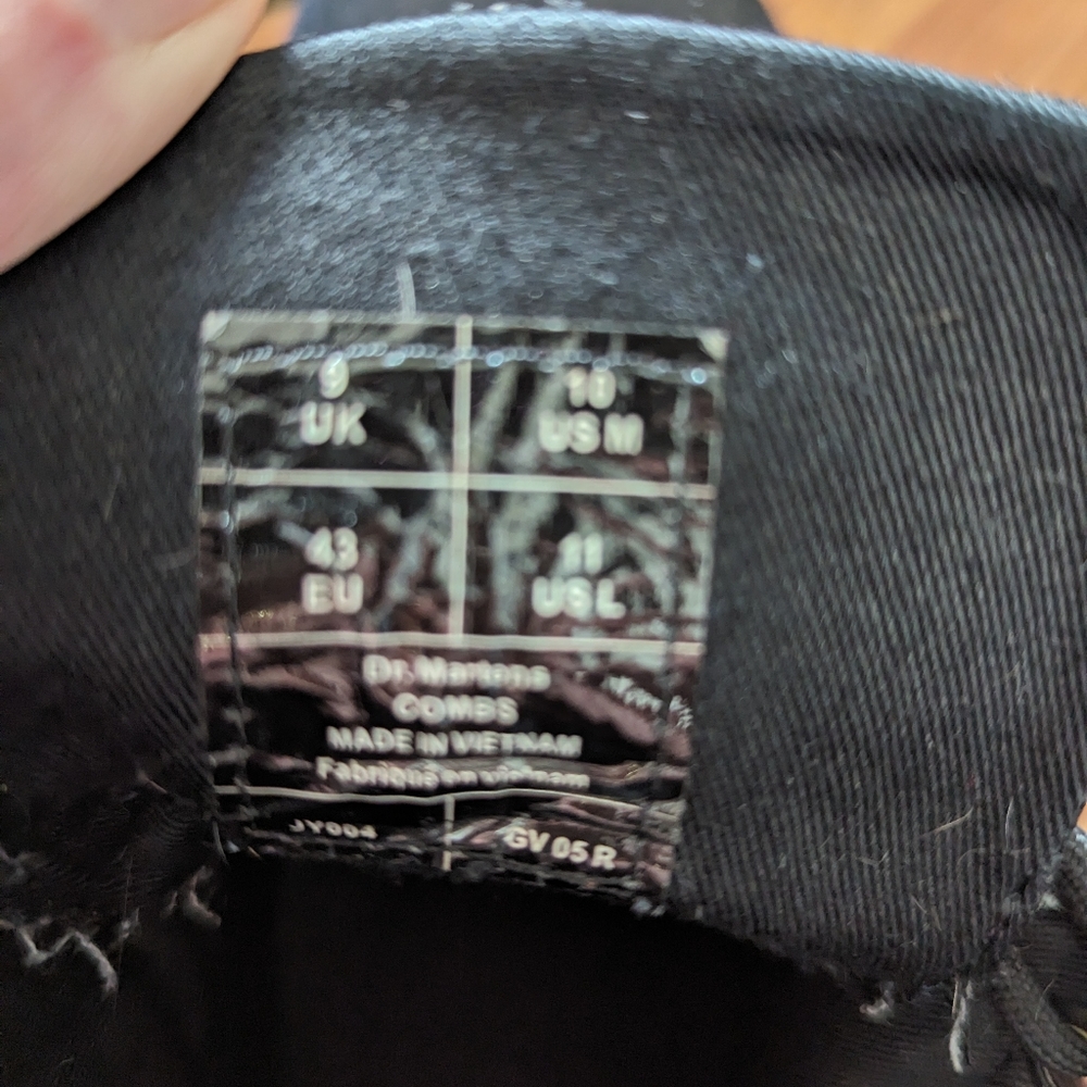 Dr Martens Combs